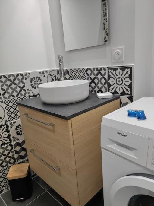 Cocon De Charline - Charme Et Elegance Dans Le Centre Apartment Монтобан Екстериор снимка